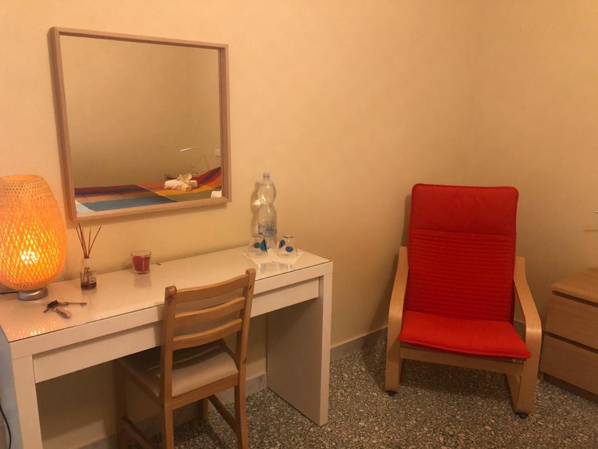 Dany'S Home Ливорно Екстериор снимка