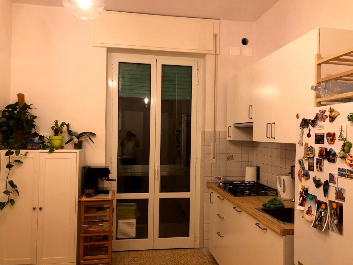 Dany'S Home Ливорно Екстериор снимка