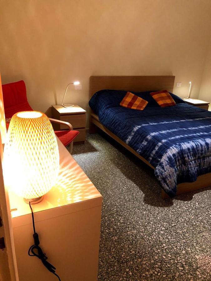 Dany'S Home Ливорно Екстериор снимка